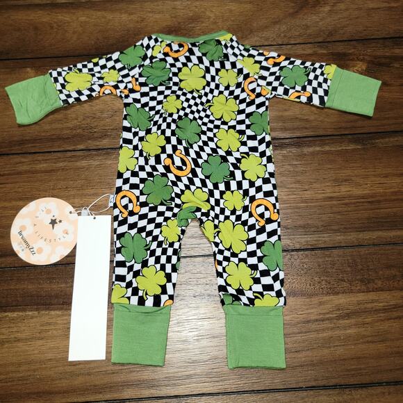 Dream Big Little LS Bodysuit Lucky Shamrocks - Size Preemie NWT - Picture 2 of 4